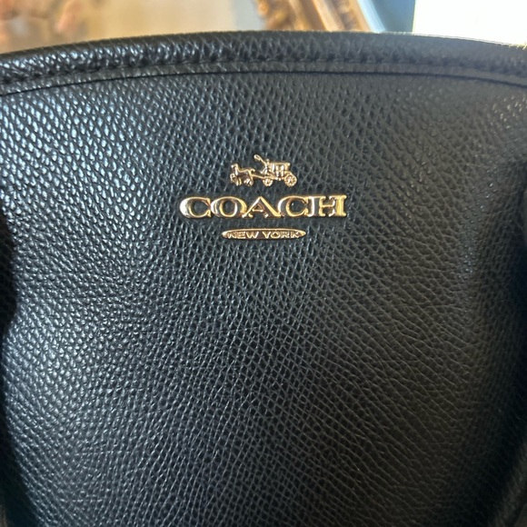 Coach Black Leather Shoulder Bag - Picture 3 of 13